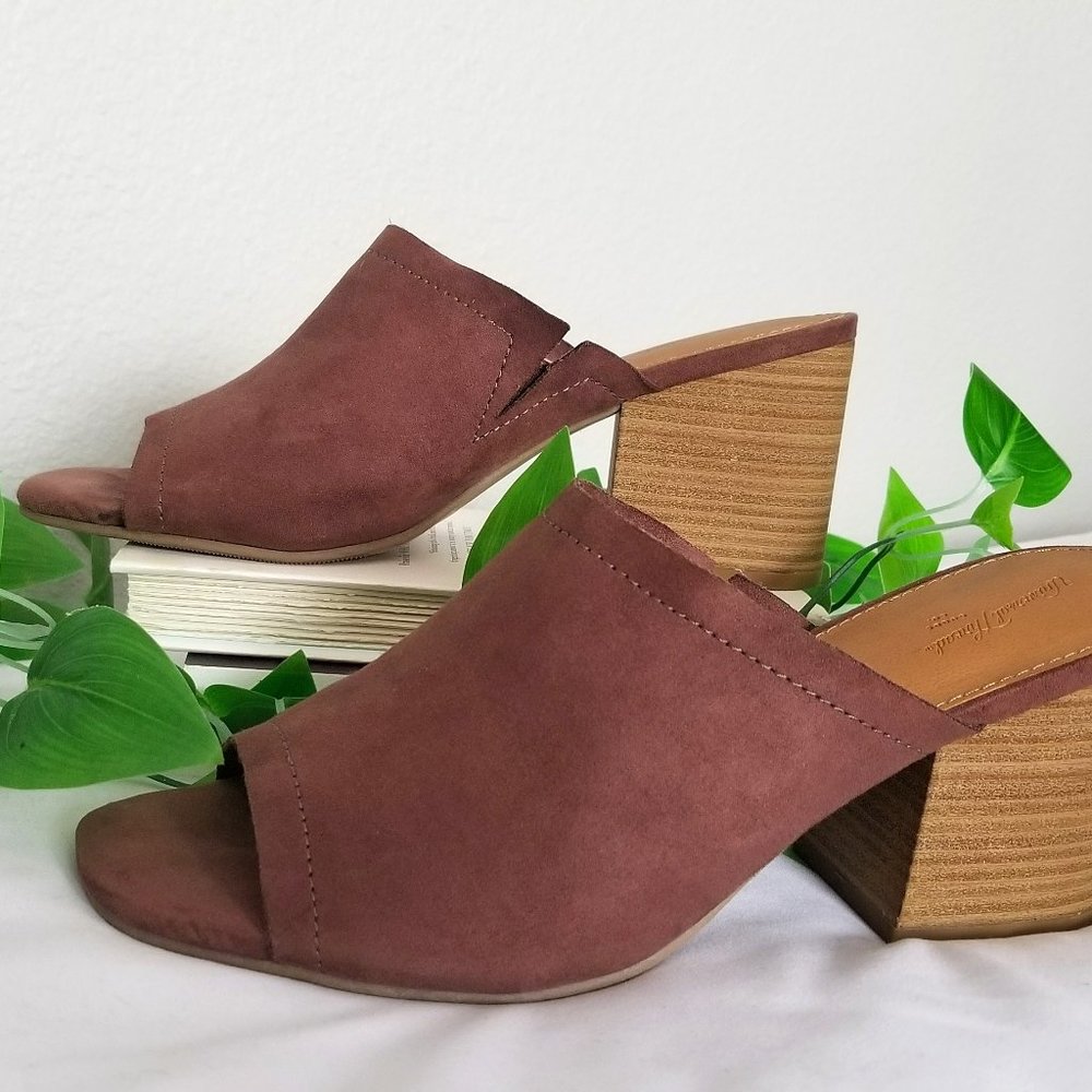 Brown Suede Open Toe Block Heel, Size 8